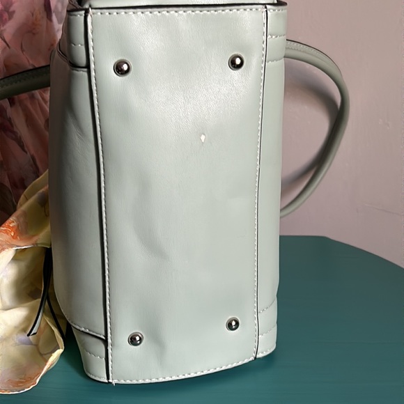 New London Fog  Vegan Leather Shopper Tote with Floral Scarf Purse Fob - Picture 6 of 15